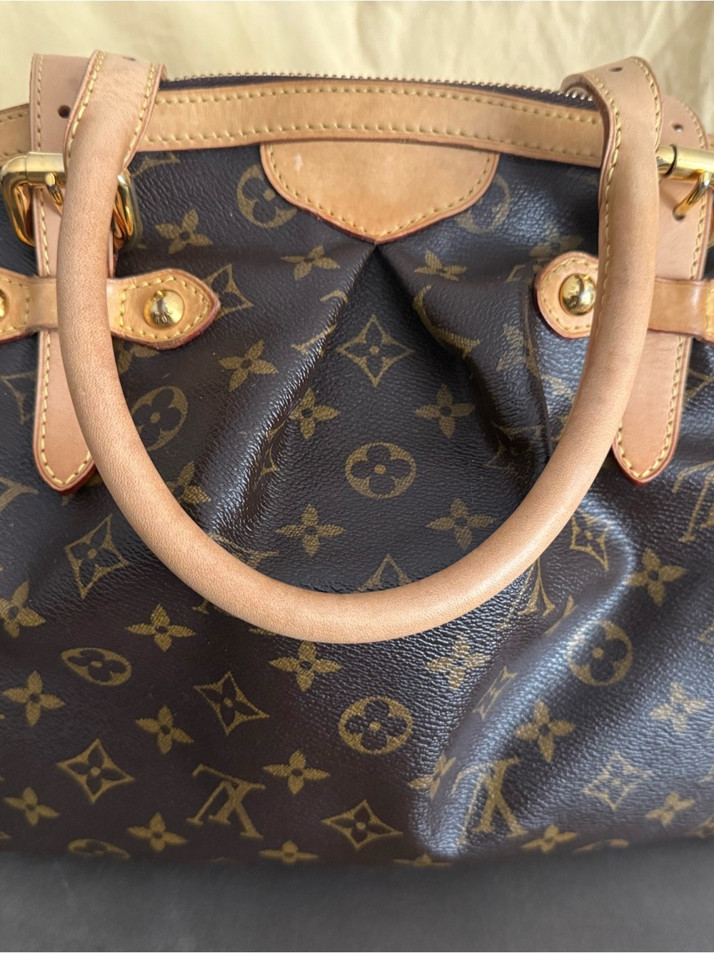 Louis Vuitton Tivoli GM Monogram Canvas Satchel with Natural Vachetta Handle - Picture 2 of 14